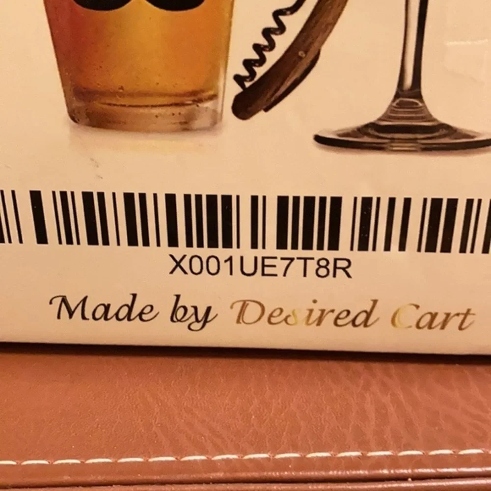 NIB “Mr. Right & Mrs. ALWAYS Right” beer and wine glass-includes bottle opener